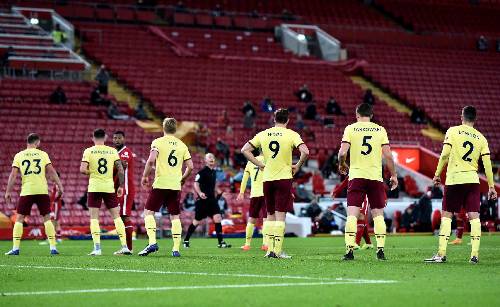 德甲第21輪拜仁慕尼黑3-2RB萊比錫 穆勒萊萬破門格納布裏造烏龍.