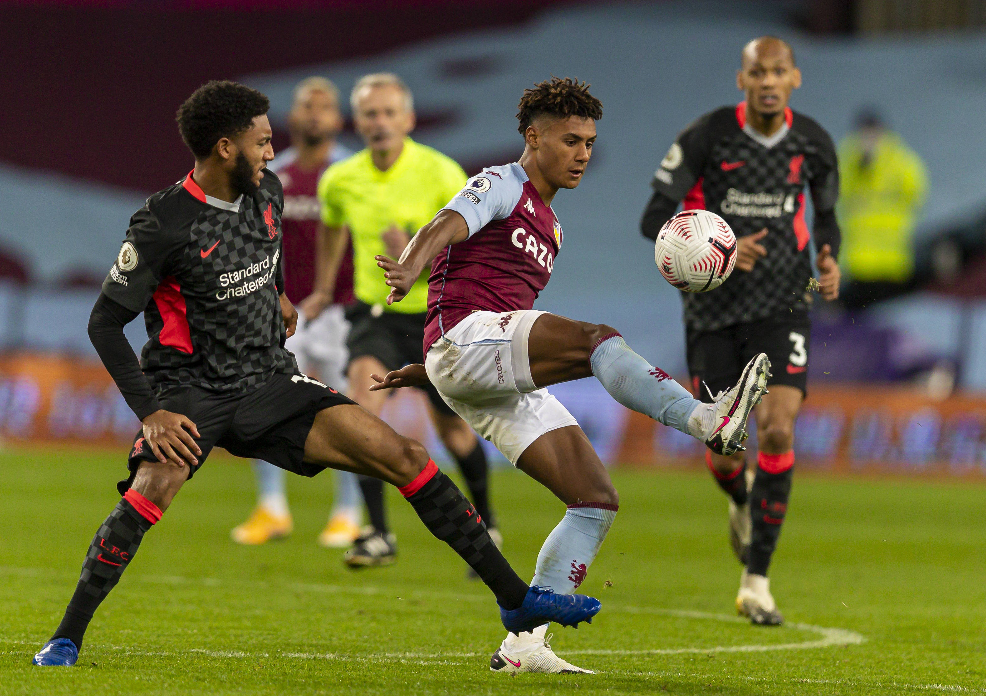 他并非用夸 他并非用夸